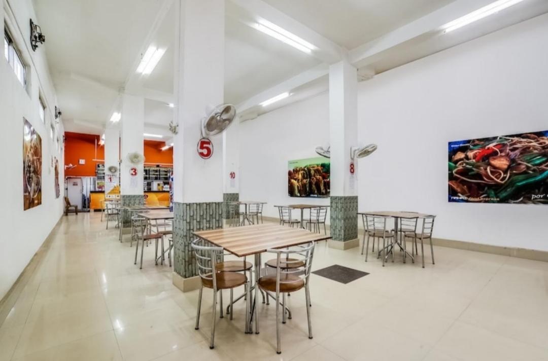 Hotel Executive Inn Hailakandi Екстериор снимка